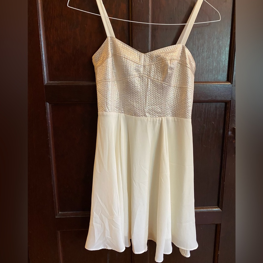 Express Cream Sundress Sweetheart Neckline